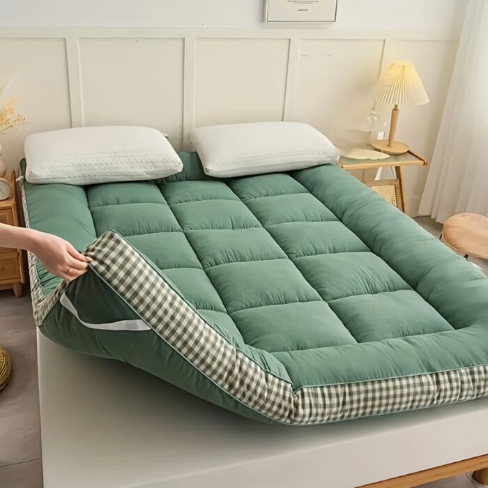 Roll Up Tatami Mattress – Soft, Foldable & Thick Sleeping Pad for Floor, Bed or Camping (Twin/Full/Queen/King) - Image 6