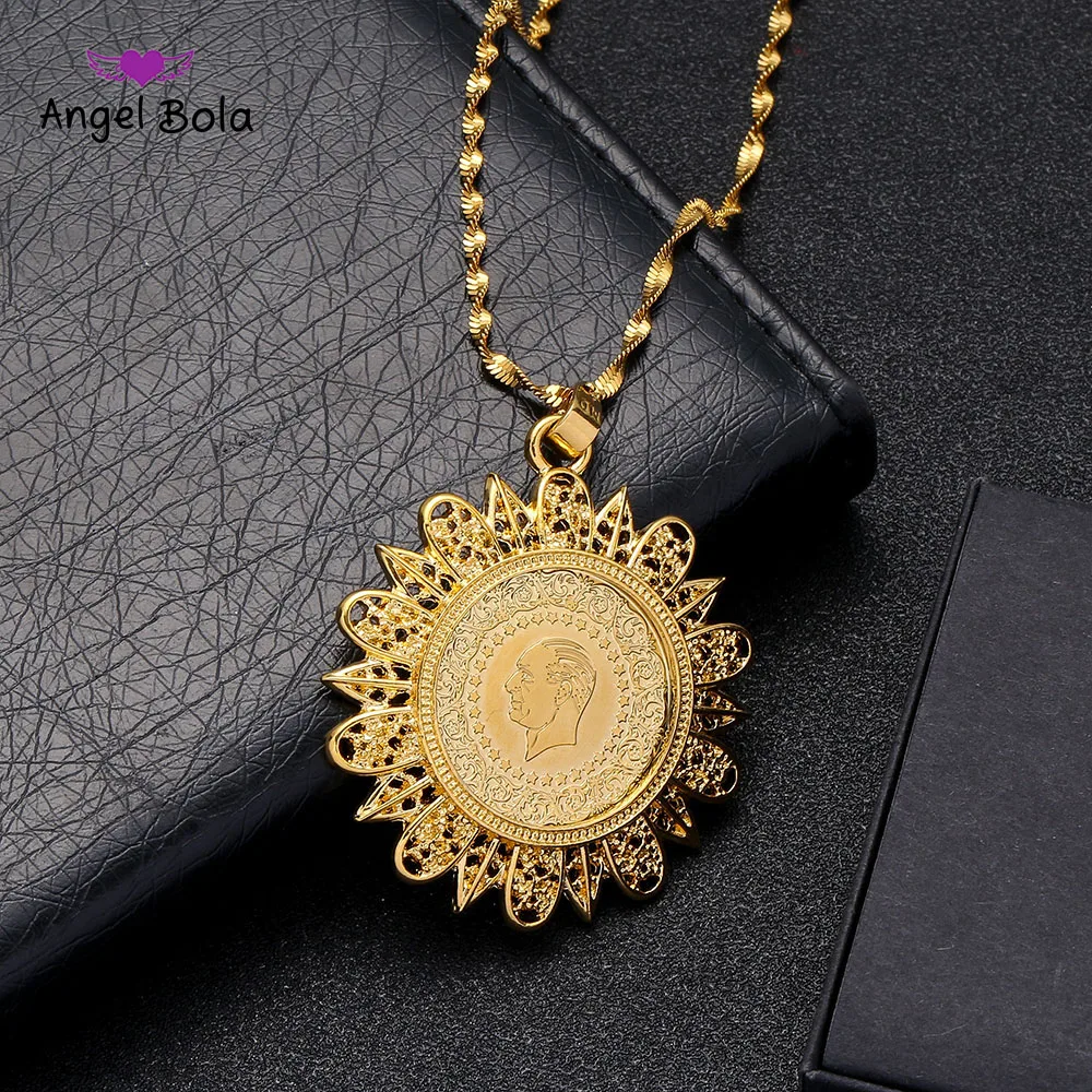 Crystal Allah Pendant Necklace – Islamic Jewelry for Women
