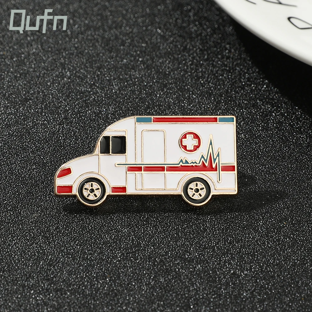 Vintage Red Cross Enamel Pin – Medical Nurse Graduation Brooch