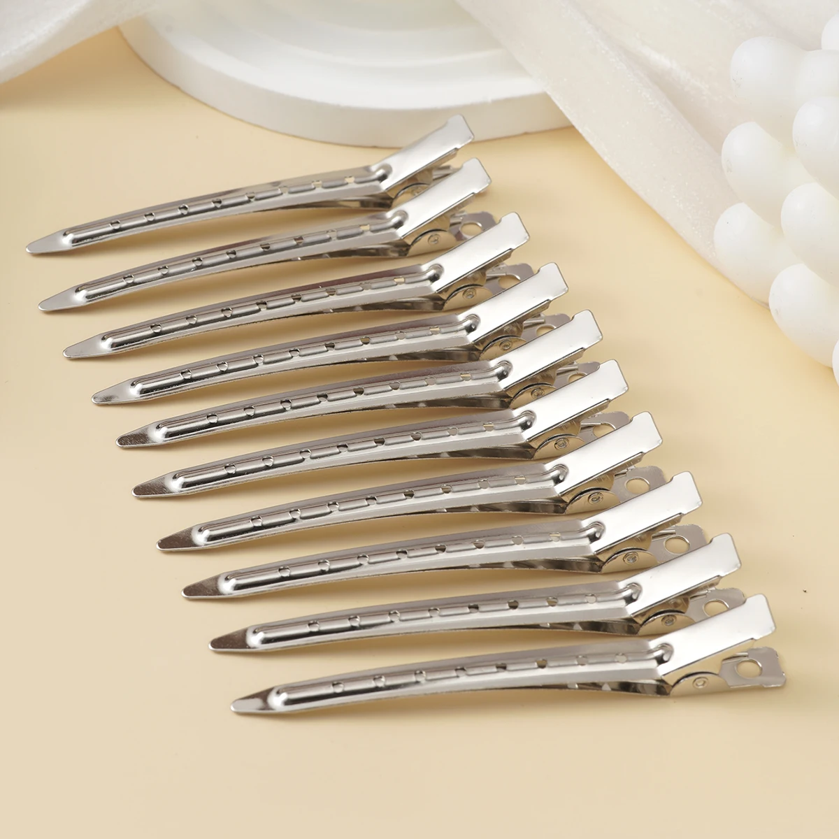 -Piece Metal Duckbill Hair Claw Set – Curly Hair Styling Clips for Women - Image 11