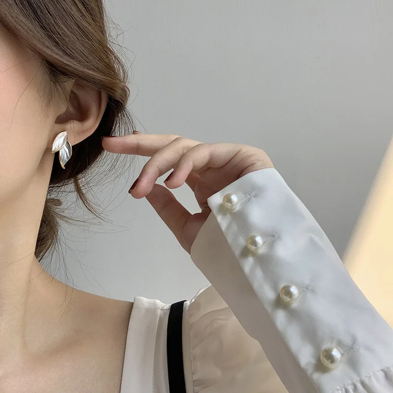 Sweet Blue & White Leaf Stud Earrings – Elegant Plant-Inspired Jewelry Gift - Image 4
