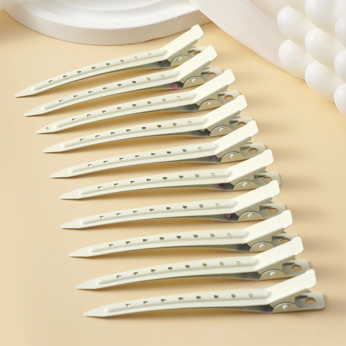 -Piece Metal Duckbill Hair Claw Set – Curly Hair Styling Clips for Women - Image 8