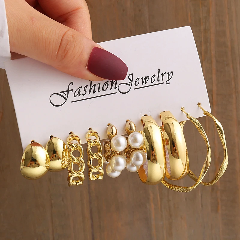 Vintage Gold Pearl Geometric Earrings Set – Heart, Square & Round Dangle Styles - Image 20